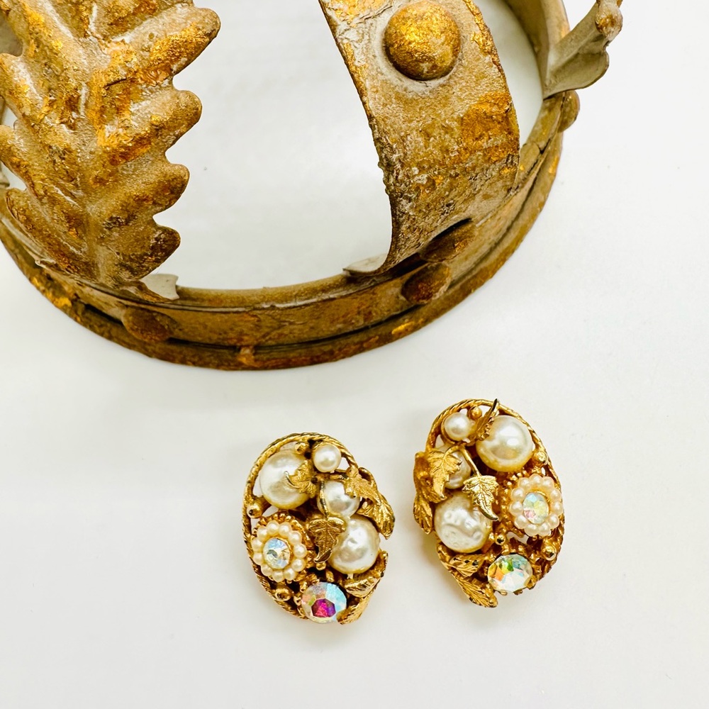 Vintage Baroque Pearl Rhinestone Earrings